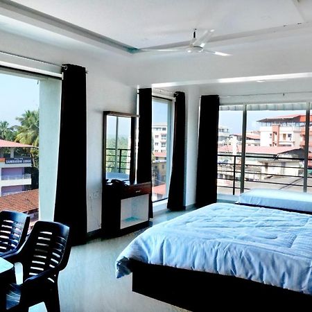 Dwarka Lodging & Boarding Mulki Екстер'єр фото