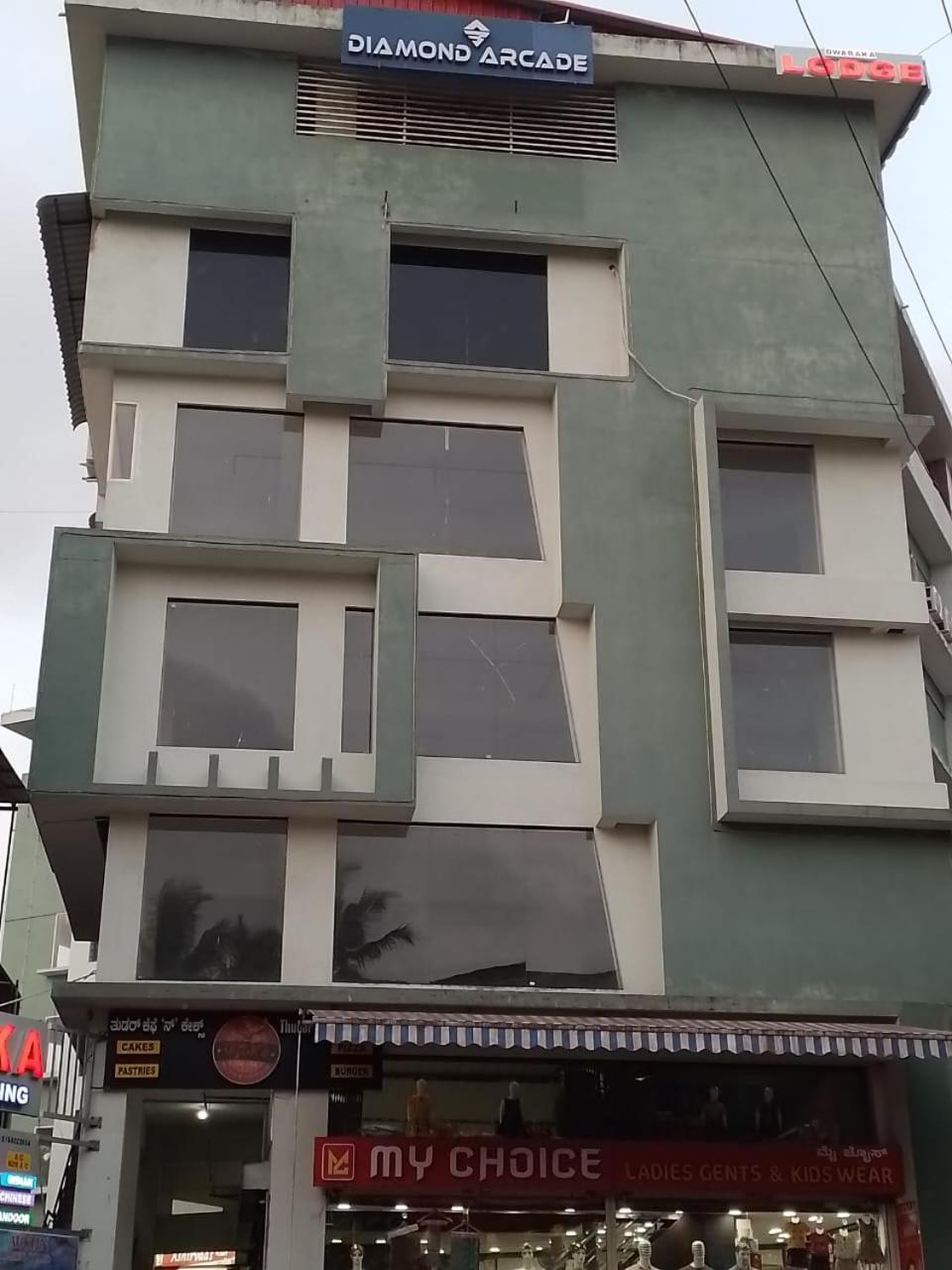 Dwarka Lodging & Boarding Mulki Екстер'єр фото